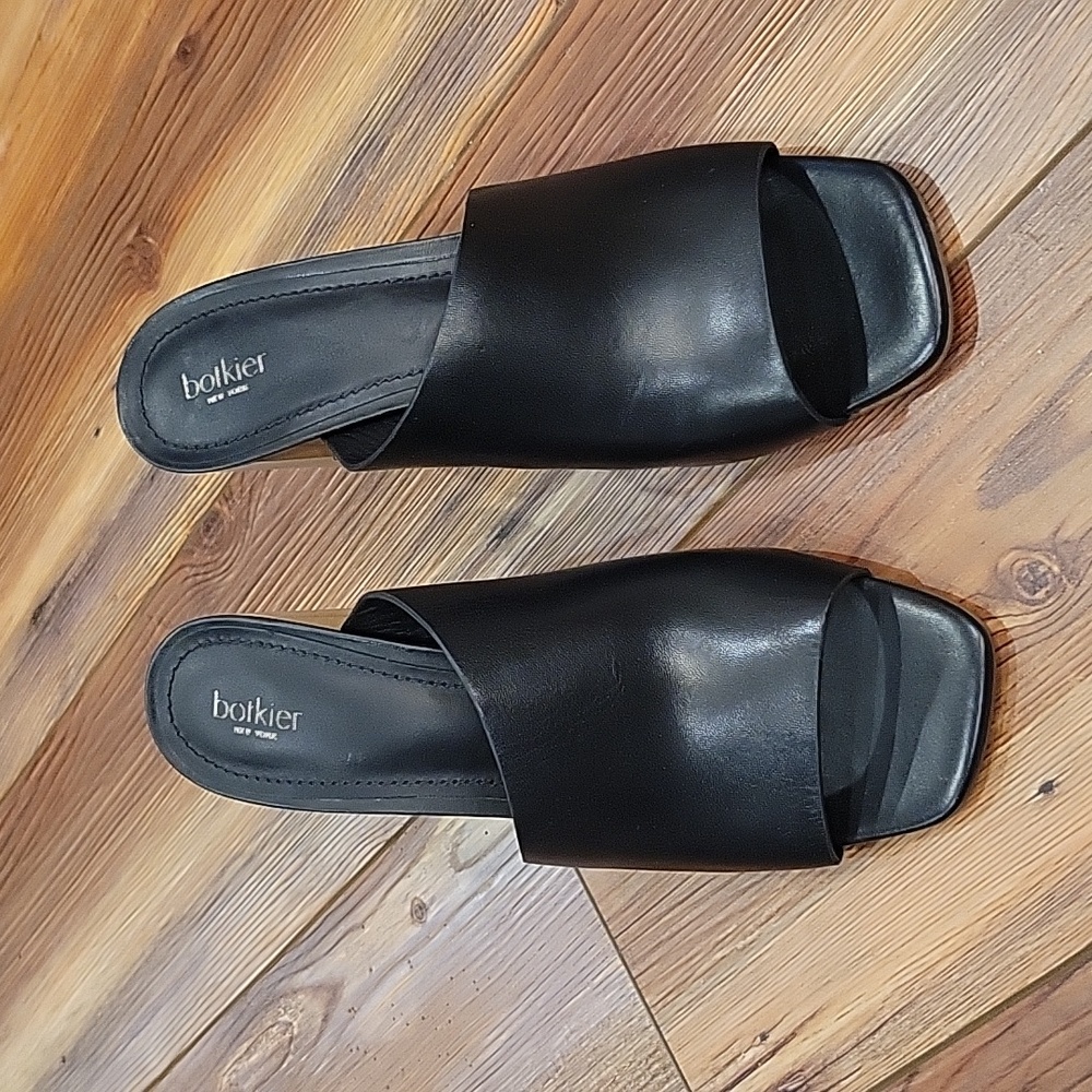 Botkier Ross block heel leather sandals #072
